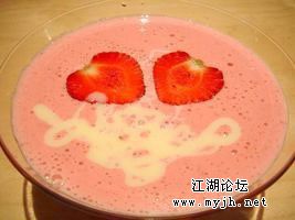草莓豆腐奶.jpg