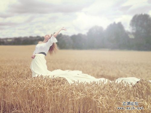 我愿意做你的老师示范着执子之手如果解释，不愿为深爱的感情变白痴。——《诗人的情人》.jpg