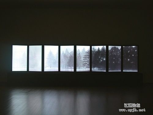 每个人都是单行道上的跳蚤 每个人皈依自己的宗教  每个人都在单行道上寻找 没有人相信.jpg