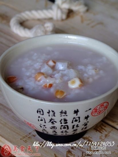 山药薏米芡实粥.jpg