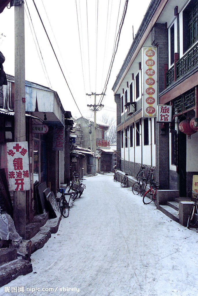 20084215323725_2[1].jpg